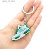 KeyChains Felanyards 3D Mini Sports Shoes Sapatos Keychain Telefone Sapatos Esportes de Chave de Chave Com Caixa de presente Presentes Presentes de aniversário para entes queridos T231213