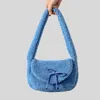 Bolsas de noche Bow Lambswool Saddle Hombro Lindo Imation Lana Crossbody Bolsa de piel sintética Mujeres Casual Felpa Invierno Pequeños Monederos 2024