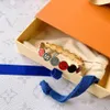 Bracelet de couple classique populaire avec ouverture réglable Bracelet de luxe exquis conçu pour les femmes bijoux de mode illustration jeune P285Q