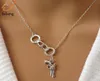 1 pièces menottes et pistolet Lariat collier cinquante nuances de gris pendentif mode Lovers039 chaînes colliers lien Chain9380840