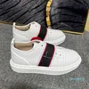 Zapatos de diseñador para hombre y mujer, estilo de pareja con cordones, zapatos de ocio de tacón plano 35-47, zapato de vestir informal cómodo y transpirable con retales