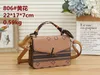 Women's handbag Lock shoulder bag Padlock lock buckle handbag designer shoulder carrying crossbodys wallet Women's leather messengers Hobo wallet flap shoulder bag