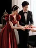 Vêtements ethniques Rétro Strass Perles Soirée Robe De Soirée Femmes Qipao Cheongsam Sexy Bourgogne Toast Princesse Française Formelle