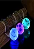 Nowy Crystal LED LED LED LEDAIN CAR KLUCZ KLUCZ KLUCZ Piłka Nożna koszykówka Ziemia Ball Keyring dla ulubionego prezentu sportowca7210623