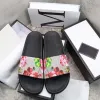 Designer tofflor kvinnor blommar glider tryck Slide män kvinnor sandaler blomma skor sommarstrand platt toffel storlek 35-46