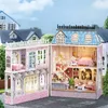 建築/DIYハウスDIY木製ミニチュアビルディングキットドールハウス家具デザートショップCASA Dollhouse女の子のための手作りのおもちゃ231212