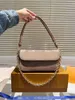 숄더백 여성의 가벼운 다운 쿠션 핸드백 및 어깨 bagstylishhandbagsstore2