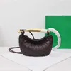 2024 Designer-Umhängetaschen Bottega Damenhandtaschen große gewebte Clutch-Tasche Echtleder-Geldbörse Herrenmode Umhängetasche berühmte Hobo-Geldbörsen Handtasche Tragetaschen