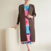 Dames Trenchcoats Miyake Origineel Ontwerp Dunne Jas 2024 Herfst en Lente Hoogwaardige Geplooide Ultradunne Colorblocking