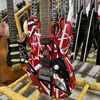 En stock Eddie van Halen Fran-K Guitare électrique de relique lourde / corps rouge / décoré de rayures en noir et blanc / livraison gratuite