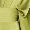 Grundläggande casual klänningar IEQJ Luxury Dres Elegant Design Slash Neck Bat Hylsa med bältet veckat fransk parti Autumn 3W5785 231212