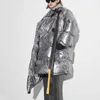 Damen-Trenchcoats, personalisierte Trend-Baumwolljacke, 2023 Winter, lockerer, mittellanger, unregelmäßiger, verdickter, warmer und glänzender Mantel