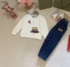 Marque bébé Survêtements Automne deux pièces ensemble vêtements de marque pour enfants Taille 100-150 sweats à capuche pour tout-petits et jeans imprimés lettre complète Dec05