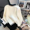 Женские свитера, осенне-зимний кашемировый свитер для женщин, корейская мода, с V-образным вырезом, нашивка, черный или белый кардиган, свободная куртка, топ 231213