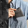 カードホルダーソリッドカラーメン財布ビジネス摩耗耐性マルチポジションウォレット耐久性折りたたみ式男性ジッパーコインポケット毎日使用