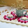 Maty stołowe ręcznie robione szydełkowe podkładki kwadratowe stereo kwiaty kubek teapot podkładki do jadalni dekoracja na prezent ślubny 28 cm 4pcs/lo