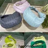 Schweinehandtaschen Venetaabottegaa Luxus-Designerwaren Einkäufer Spring Mini Jodie Woven Bag Echtes Leder P33j