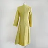 Básico casual vestido francês pequeno perfumado gola redonda chique único breasted 2023 de alta qualidade manga longa vintage tweed coreano midi vestido 231212