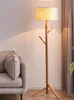 Lámparas de pie Lámpara de árbol de madera maciza japonesa Sala de estar Estudio Dormitorio Mesita de noche Creativo Nórdico Vertical