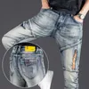 Jeans pour hommes Denim marque de mode conception mince Style moto fermeture éclair personnalisée artisanat motif rétro pantalons longs 2312012
