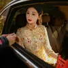 エスニック服のシャンパンゴールドXiuheドレス2023花嫁中国の唐スーツ衣装新鮮な結婚式のトップライト贅沢231212