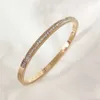 LuxuryDesigner -armband Japan och Sydkorea fulla av diamanter älskar diamant titanstålarmband, en himmel full av stjärnor 18k guldplätering bleknar inte damer gåva