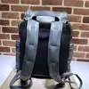 Diseñador de lujo 725657 Mochila con G Mochila de cuero gris para hombre 7A Calidad SUPERIOR