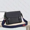 Designer Men Crossbody Shoulder Bag High quality handbag Purse luxury satchel pochette Men Women Messenger bag Business Briefcase Leather bookbag