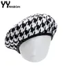 YY Autumn Berets Cap Winter Hats for Women French Houndstooth Beret Flat Cap Plaid Elegant British Style Lady Painter Bonne 18115271053