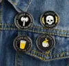 Lettre ronde crâne Cowboy broches broches café bière squelette collier broche femmes hommes émail alliage cercle Anti lumière boucle Badge Jewe7919705