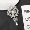 Broşlar Çiçek Simüle İnci Broş Pin Kristal Rhinestones Çiçek Su Damlası Kadınlar Buket Kazak Eşarp Giysisi Erişim