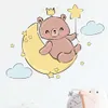 Cartoon Orso marrone On the Moon Cloud Wall Adesivi carini animali da pellicola per bambini per bambini per bambini camera da letto decorazioni per la casa