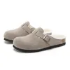 Birkenstock Boston Clogs Birkens Sandals مصمم فاخر بيركنز بوسطن ساقان صندل بيركس نسل منصة رجال نساء من أريزونا أوج أوج سويلينج سويد حزام مسطحة مخزونات بيركين بيركين 【code ：L】