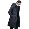 Mens Down Parkas 2024 Long Winter Jacket Högkvalitet 90% Vit Duck Down Jacket Män varm tjock fashionabla huvajacka i full storlek M5XL 231213