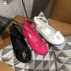 Marke Mädchen Lederschuhe Metall Logo Dekoration Baby Sneakers Größe 26-35 Inklusive Schuhkarton Designer Kind Prinzessin Schuhe 5. Dezember