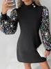 Robes décontractées printemps pour femmes 2024 Mock Neck Sequin Lantern Sleeve Sequins Robe Fashion Streetwear Slim Fit Elegant Mini