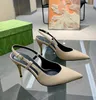 Designer hakken dames geborduurde slingback hakken pomp hakken platform puntige neus metalen hak lak hoogte hak