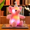 Poupée en peluche lumineuse, apparence mignonne, éléphant coloré brillant, jouet en peluche pour apaiser le sommeil, oreiller, cadeau pour enfants