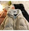 Parkas de plumón para mujer Ropa de algodón de ocio de invierno Mujeres Y2K Multifuncional Falso Dos bolsillos Cremallera Chaqueta de plumón Abrigo grueso Versión coreana Invierno 231213