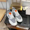 Tasarımcı Spor Ayakkabı Kadın Ayakkabı Platformu Tuval Eğitmenleri Kauçuk Tekerlek Erkek Spor ayakkabı süslemeli Saten Deri Ayakkabı Platformu Spor Sneaker MK231002