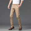 メンズスーツチェッカーエラスティックカジュアルパンツビジネスオフィススリムフィットドレス高品質の男性ソーシャルストレート