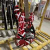 En stock Eddie van Halen Fran-K Guitare électrique de relique lourde / corps rouge / décoré de rayures en noir et blanc / livraison gratuite