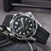 Designer Omegawatch Europees merk Volledige functionele timing Zakelijk Luxe volautomatisch mechanisch zakelijk horloge Klein lichtgevend horloge