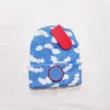 Chapéu de designer outono e inverno chapéu de malha macio e confortável em torno do pescoço gorro ao ar livre à prova de vento chapéu quente colorido chapéu de malha