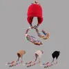 Bérets Hiver Coloré Gland Tricoté Chapeau De Laine Chaud Mode Pull Polyvalent Petit Visage Spectacle Mignon Oreille Protection Cap Balaclava