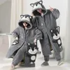 Ropa de dormir para mujer Kigurumis Pijamas de invierno Batas Mujeres Hombres Grueso Cálido Felpa Camisón Kawaii Perro Fleece Vestido largo Parejas Camisón Pijama