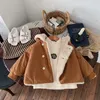 Giacche Cappotto da ragazzo Inverno 2023 Maglione di lana di cotone spesso per bambini di taglia piccola e media Top in cashmere di agnello alla moda