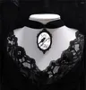 Pendentif Colliers NCEE Mode Gothique Femme Homme Collier Velours Ras Du Cou Goth Noir Rose Fleur Vampire Collier Sombre Halloween Cadeau