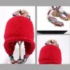 Bérets Hiver Coloré Gland Tricoté Chapeau De Laine Chaud Mode Pull Polyvalent Petit Visage Spectacle Mignon Oreille Protection Cap Balaclava