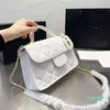 2024 Designerväska crossbody handväska axelväskor läder kvinnor plånbok klassisk kedja klaff sofe handväska